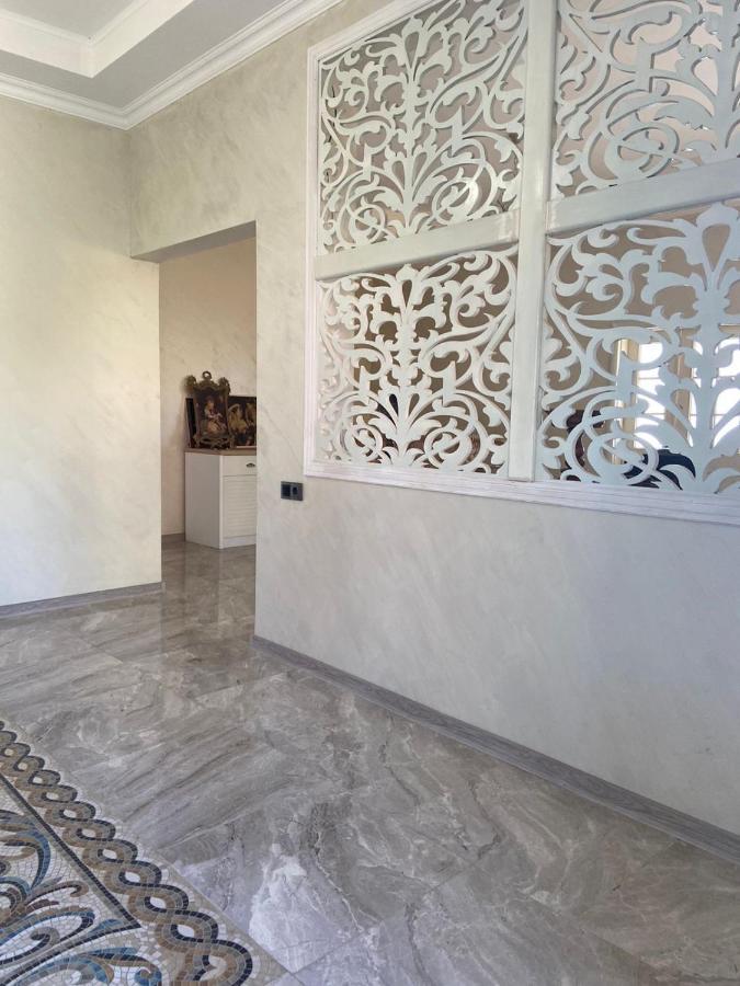 מלון באטומי Kemo House מראה חיצוני תמונה