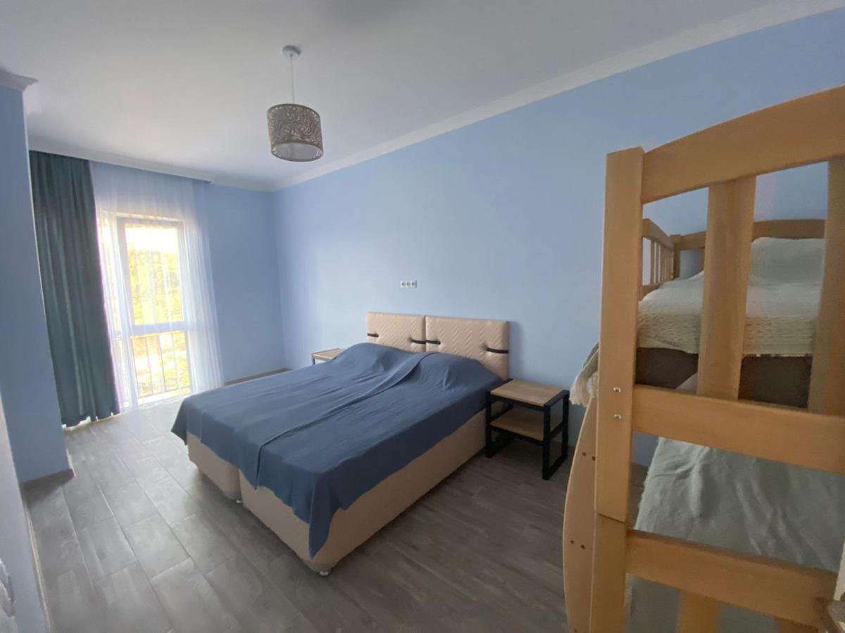 מלון באטומי Kemo House מראה חיצוני תמונה